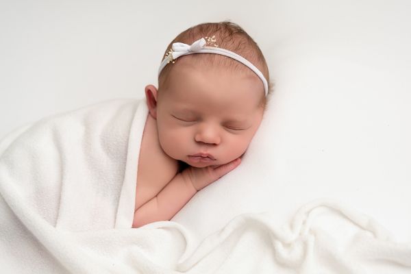 newborn photographer leeds