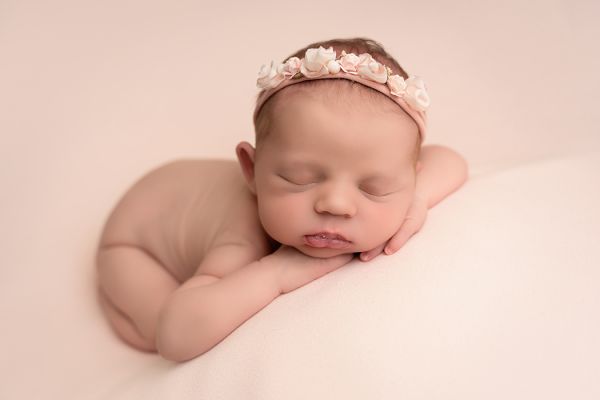 newborn photographer leeds