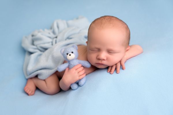 newborn photography leeds
